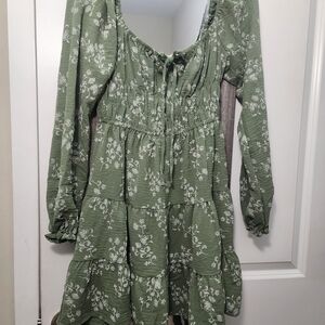 Green Floral Long Sleeve Dress